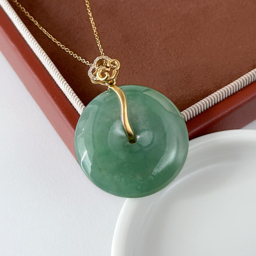 Green doughnut